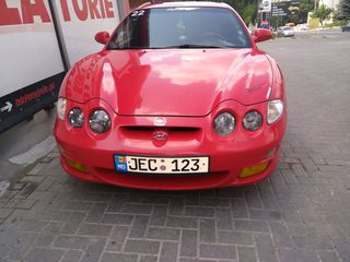 Hyundai Coupe foto 2