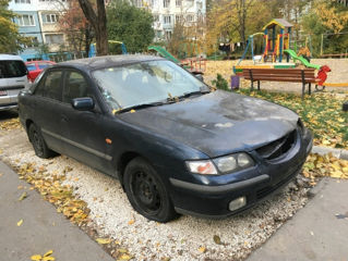 Mazda 626 foto 2