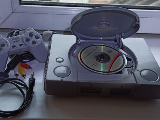 Родам Playstation One (Fat - SCPH 5502 ) -  1000 лей. Для олдов или коллекционеров. Бельцы. foto 2