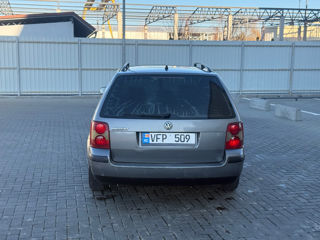 Volkswagen Passat foto 5