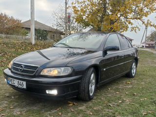 Opel Omega foto 5