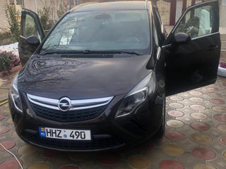 Opel Zafira foto 8