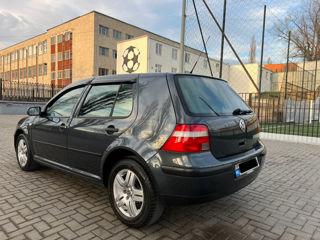 Volkswagen Golf foto 7