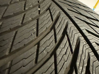 Michelin 235 45 18 foto 2