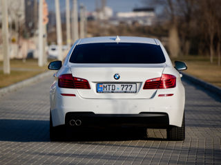 BMW 5 Series foto 5