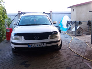 Volkswagen Passat foto 3