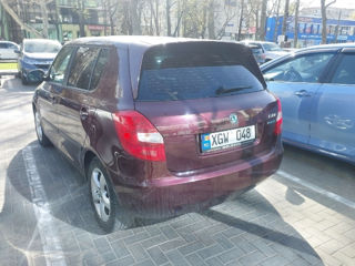 Skoda Fabia foto 2