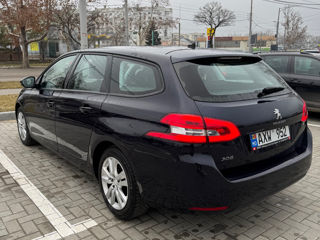 Peugeot 308 foto 4