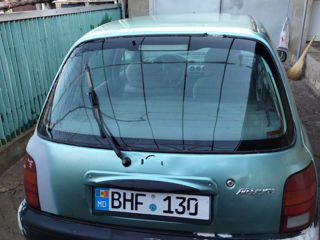 Nissan Micra foto 8