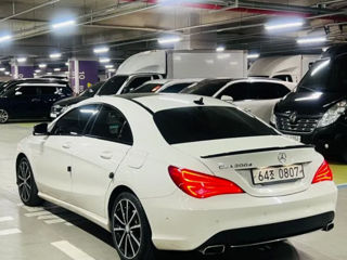 Mercedes CLA foto 2