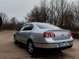 Volkswagen Passat foto 6