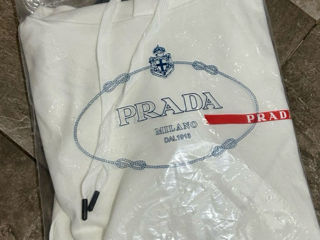 Prada foto 3