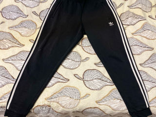 Vand pantaloni adidas originali