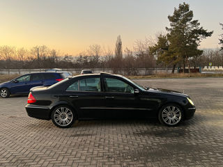 Mercedes E-Class foto 6