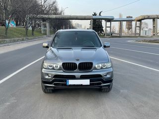 BMW X5 foto 2