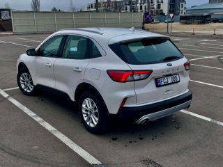 Ford Kuga foto 3