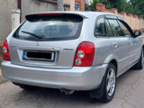 Mazda 323 foto 2