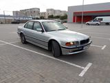 BMW 7 Series foto 7