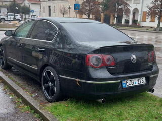 Volkswagen Passat foto 2