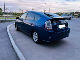 Toyota Prius foto 5