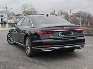 Audi A8 foto 4