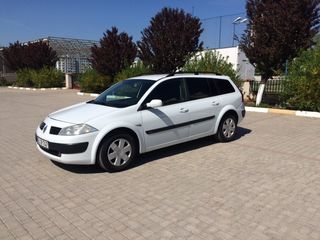 Renault Megane foto 1