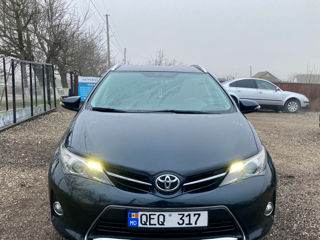 Toyota Auris foto 2