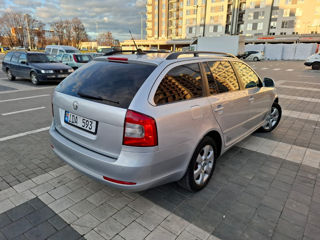 Skoda Octavia foto 4