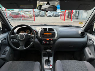 Toyota Rav 4 foto 11