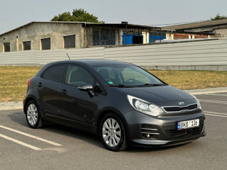 KIA Rio foto 2