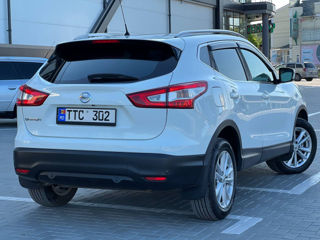 Nissan Qashqai foto 6