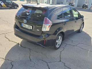 Toyota Prius + foto 4