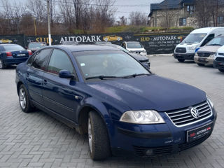 Volkswagen Passat foto 2