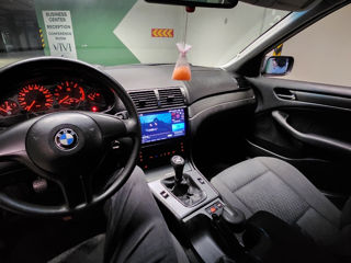 BMW 3 Series foto 8