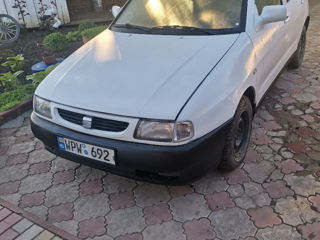 Seat Ibiza foto 1