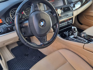 BMW 5 Series foto 5