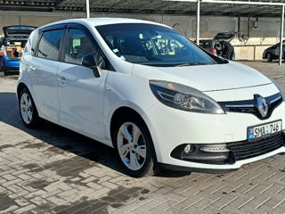 Renault Scenic foto 2