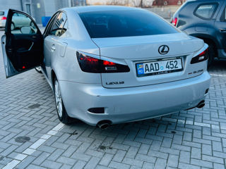 Lexus IS Series foto 3
