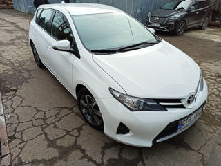 Toyota Auris foto 3