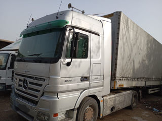 Mercedes Actros 1844 foto 4