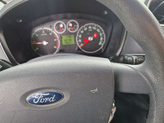 Ford Conect foto 6