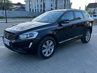 Volvo XC60 foto 4