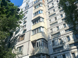 Apartament cu 3 camere, 70 m², Râșcani, Chișinău foto 3