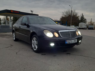 Mercedes E-Class foto 4