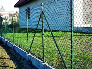 Plasă metalica impletită pentru gard calitate zinc cu inveliş PVC. foto 5