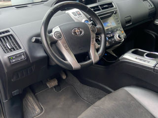 Toyota Prius + foto 5