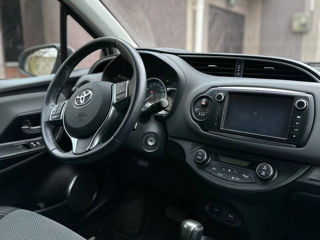 Toyota Yaris foto 5