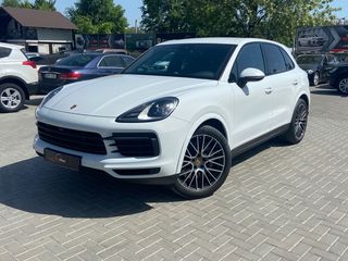 Porsche Cayenne foto 1