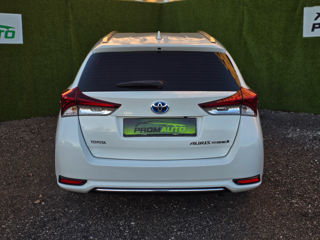 Toyota Auris foto 3