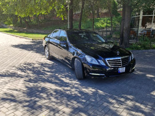 Mercedes E-Class foto 3